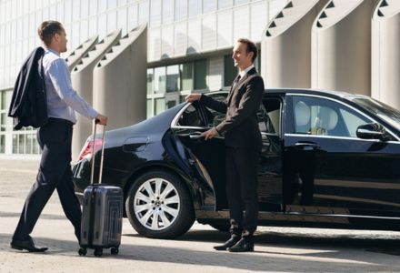 Best-Chauffeur-Services-In-UAE